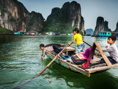 Ha-long-Bay,-Vietnam-